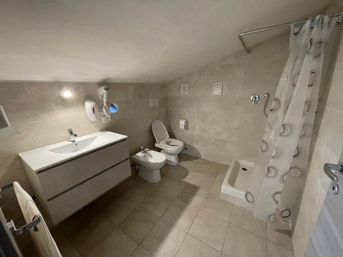 גרוסטו Oceania Apartments מראה חיצוני תמונה